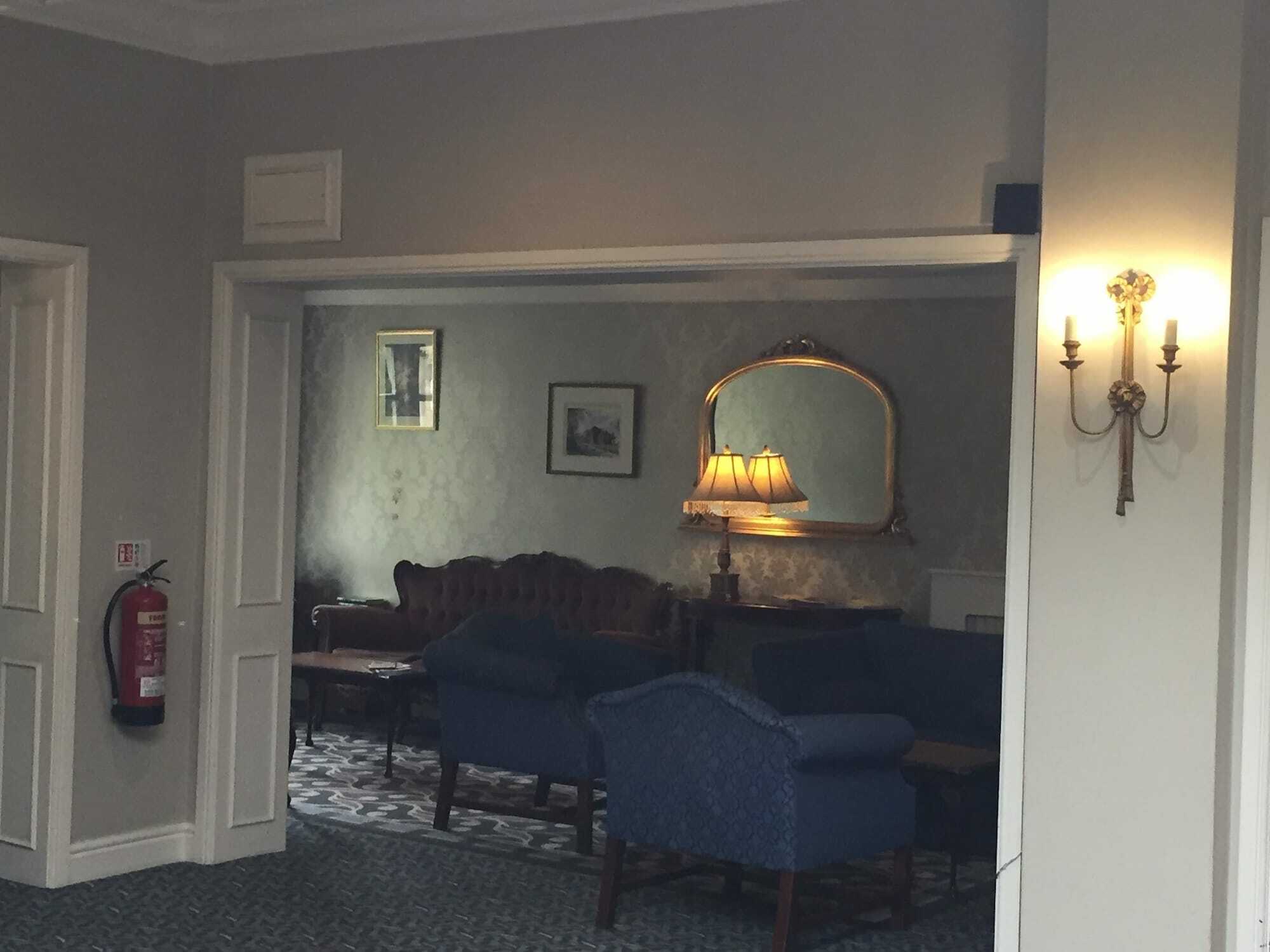 Rossett Hall Hotel Buitenkant foto